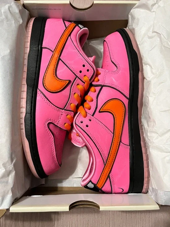 Nike Dunk SB Low Powerpuff Hot Pink with Orange Swoosh (NEW W. Box) - Picture 3 of 9